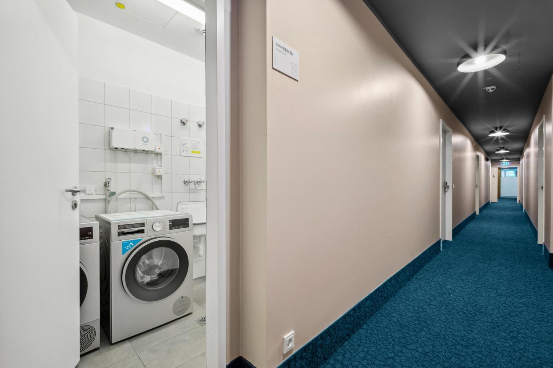 Limehome Munich Fritz-Erler Str المظهر الخارجي الصورة