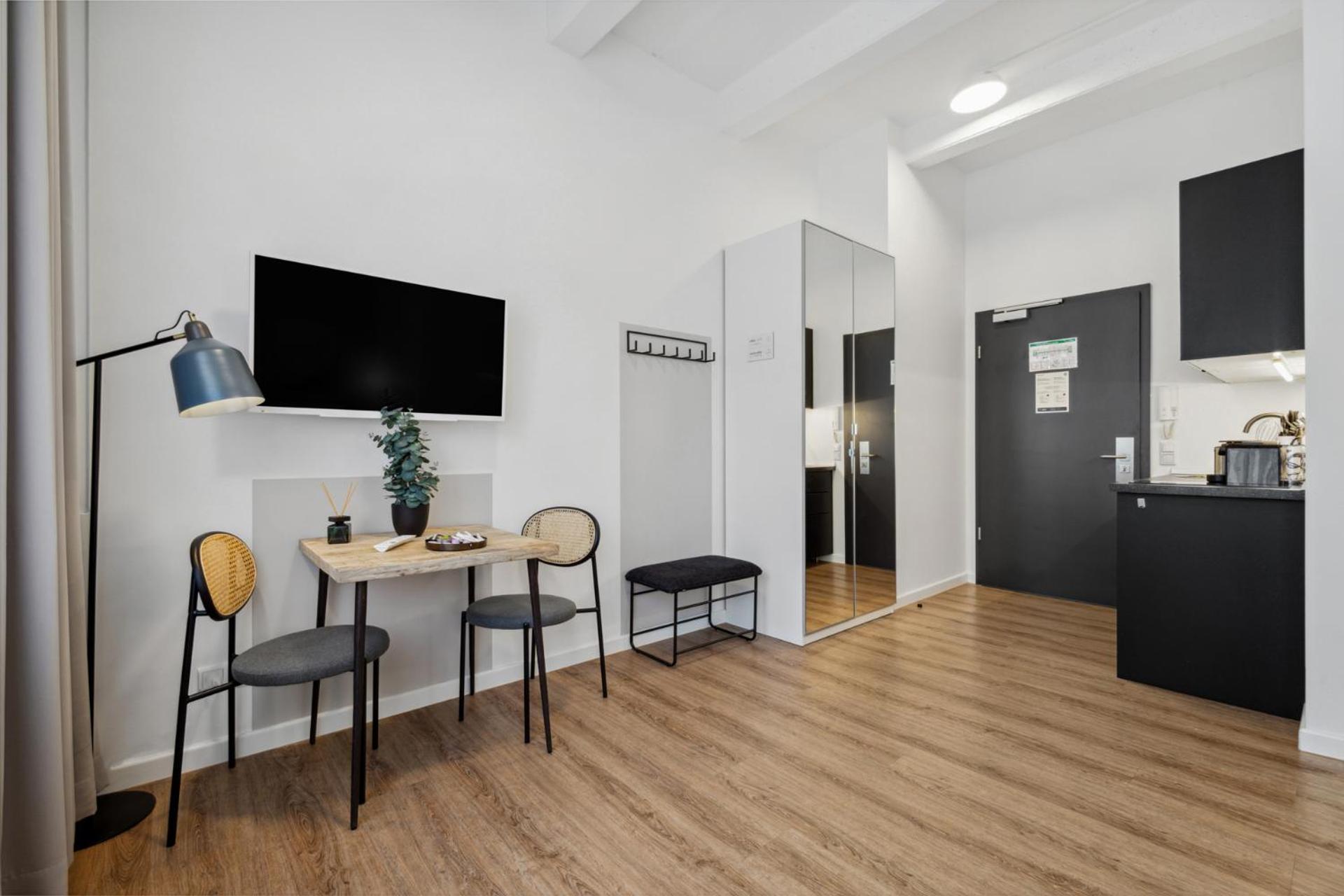 Limehome Munich Fritz-Erler Str المظهر الخارجي الصورة