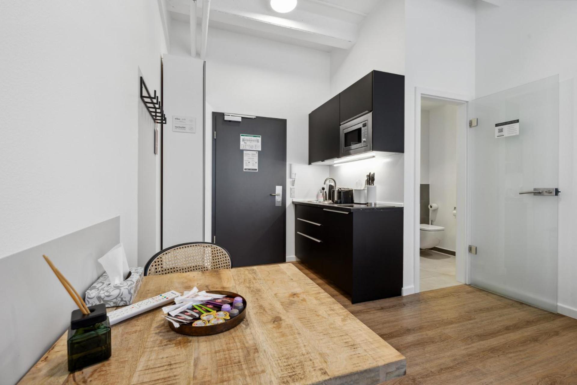 Limehome Munich Fritz-Erler Str الغرفة الصورة