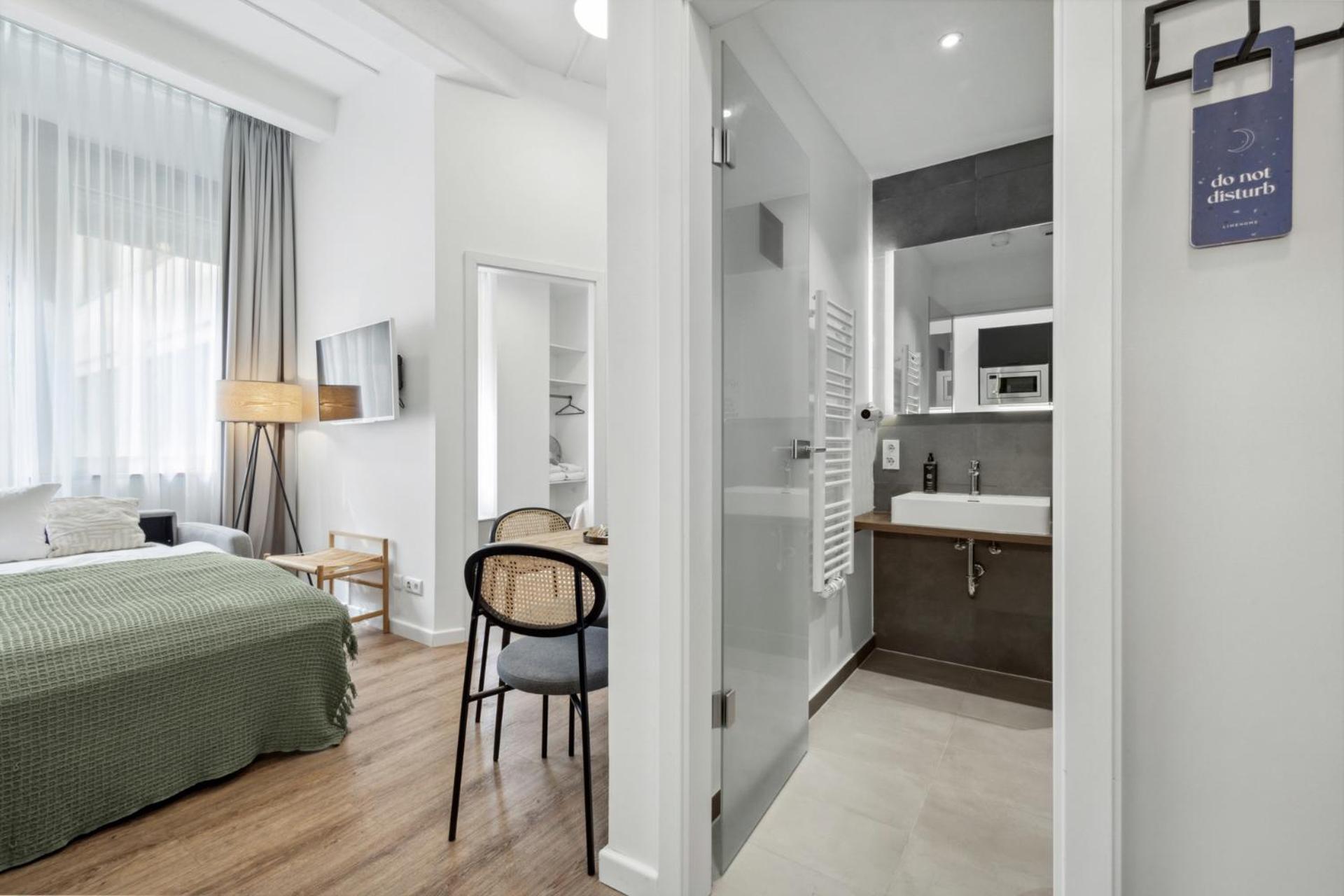Limehome Munich Fritz-Erler Str الغرفة الصورة